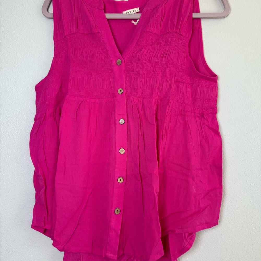 JODIFL Vibrant Pink Button-Front Sleeveless Camisole